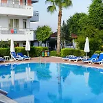 Appart hôtel Irem Garden &