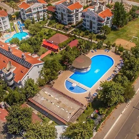 Apartmanhotel Irem Garden & 2*