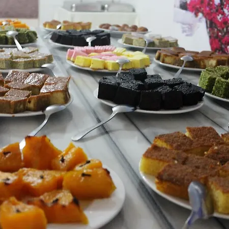 Irem Garden & Apartmanhotel 2*