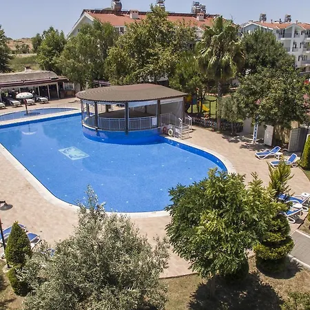 Irem Garden & Lägenhetshotell Side