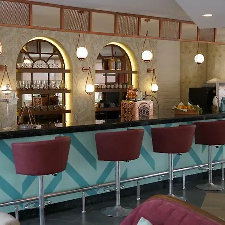 Irem Garden & Lägenhetshotell 2*