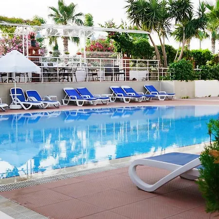 Lägenhetshotell Irem Garden &