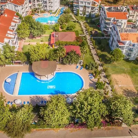 Appart hôtel Irem Garden & 3*