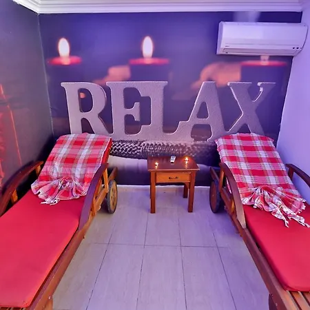 Irem Garden & Aparthotel 2*