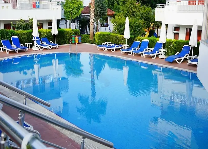 Lägenhetshotell Irem Garden & Side