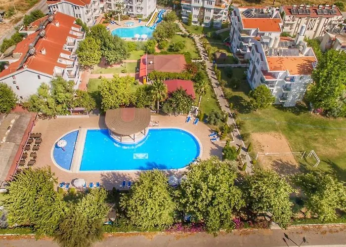 Lägenhetshotell Irem Garden & 2*